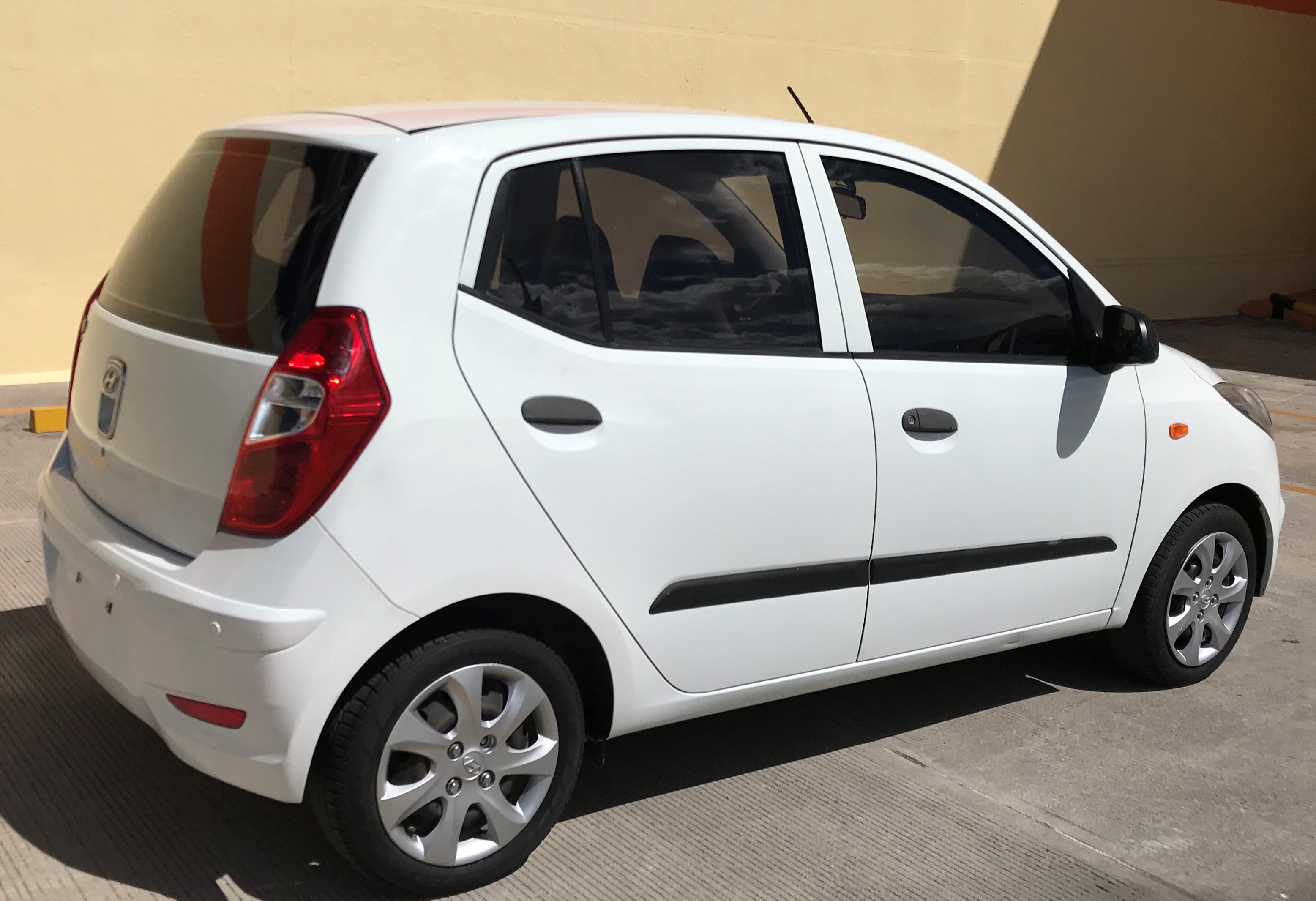 DODGE I10 GL PLUS Ed. Especial, 2014. – AutosRodRod. Autos Seminuevos