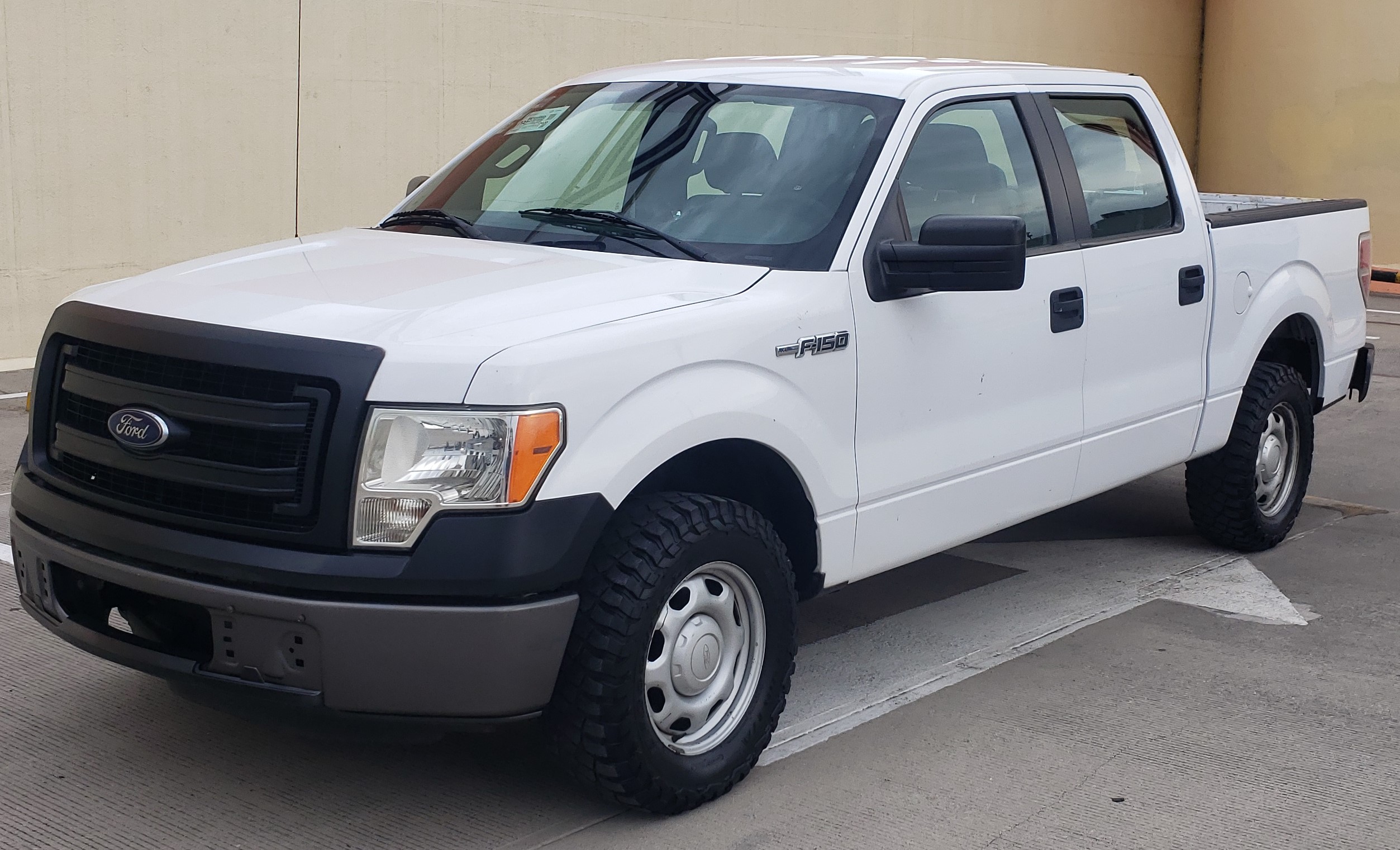 Pre-Owned De Calidad Ford F250 Super Duty Crew Cab Para Compradores De Negocios Inteligentes
